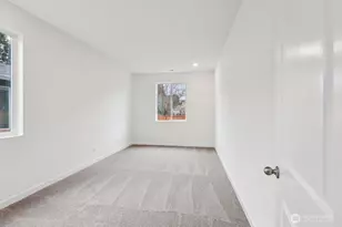 8741 52nd Pl NE, Marysville, WA 98270 - Photo 7