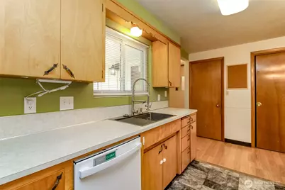 327 Logger Court SE, Lacey, WA 98503 - Photo 15