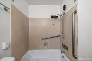 919 N Washington St, Tacoma, WA 98406 - Photo 17