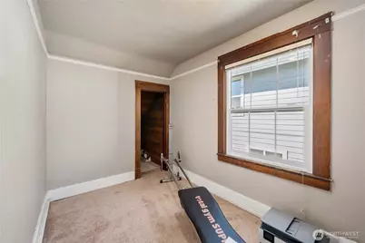 935 S Sprague Avenue, Tacoma, WA 98405 - Photo 15