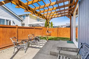 14902 44th Dr NE, Marysville, WA 98271 - Photo 17