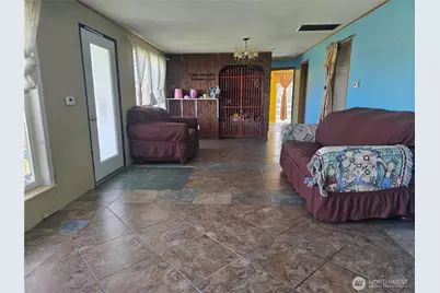 710 Adobe Way, Yakima, WA 98242 - Photo 11