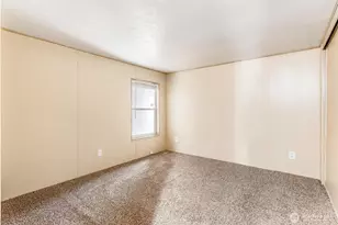 15268 Maple Dr, Renton, WA 98058 - Photo 13