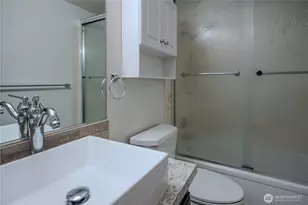 9904 NE 124th St, Kirkland, WA 98034 - Photo 19
