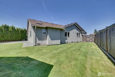 15624 42nd Drive SE, Bothell, WA 98012 - Photo 33