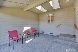 15624 42nd Dr SE, Bothell, WA 98012 - Photo 35