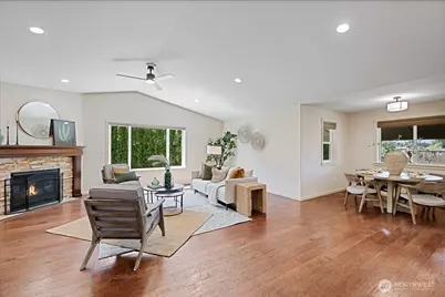 15624 42nd Drive SE, Bothell, WA 98012 - Photo 9