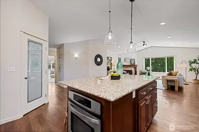 15624 42nd Drive SE, Bothell, WA 98012 - Photo 17