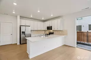 4610 87th Ave NE, Marysville, WA 98270 - Photo 5