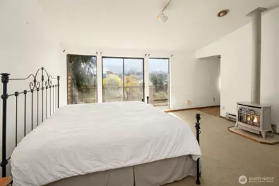 6625 Cromwell Beach Drive NW, Gig Harbor, WA 98335 - Photo 15