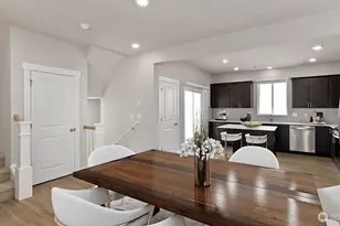 1023 138th Pl SW, Lynnwood, WA 98087 - Photo 5