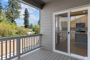 1023 138th Pl SW, Lynnwood, WA 98087 - Photo 9