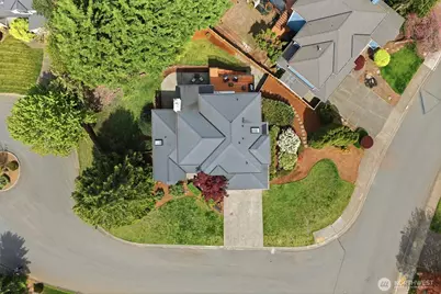 24422 SE 46th Court, Sammamish, WA 98029 - Photo 33