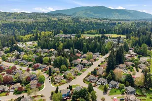 24422 SE 46th Ct, Sammamish, WA 98029 - Photo 37