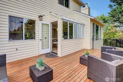 24422 SE 46th Court, Sammamish, WA 98029 - Photo 29