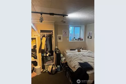 5235 19th Avenue NE, Seattle, WA 98105 - Photo 9