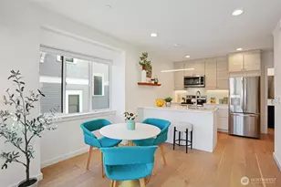 6211 12th Ave NE, Seattle, WA 98115 - Photo 9