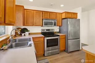 2911 St Paul St, Bellingham, WA 98226 - Photo 9