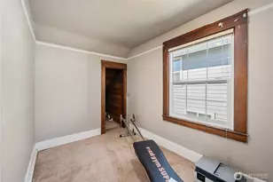 941 / 935 S Sprague Ave, Tacoma, WA 98405 - Photo 33