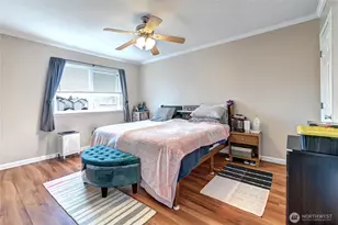 8823 Holly Dr, Everett, WA 98208 - Photo 13