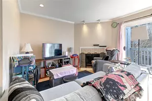 8823 Holly Dr, Everett, WA 98208 - Photo 7