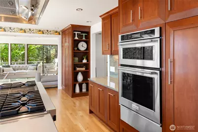 4408 E Mercer Way, Mercer Island, WA 98040 - Photo 11