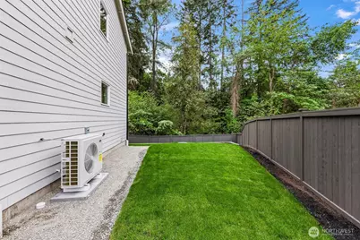 11241 79th Avenue Ct SW, Lakewood, WA 98498 - Photo 17