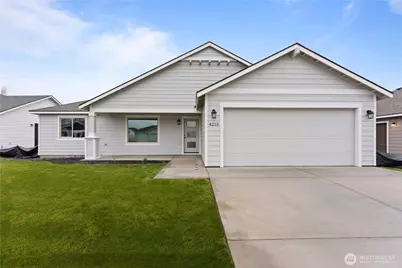4215 W Sandy Court, Moses Lake, WA 98837 - Photo 1