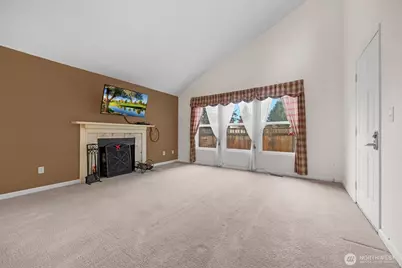 13715 SE 258th Place #45, Kent, WA 98042 - Photo 9