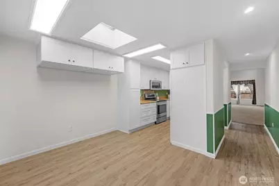 13715 SE 258th Place #45, Kent, WA 98042 - Photo 5