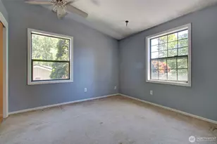 324 NW 8th St, Battle Ground, WA 98604 - Photo 17