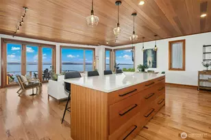 6025 Beach Dr SW, Seattle, WA 98136 - Photo 9