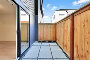 1414 N 47th St, Seattle, WA 98103 - Photo 19