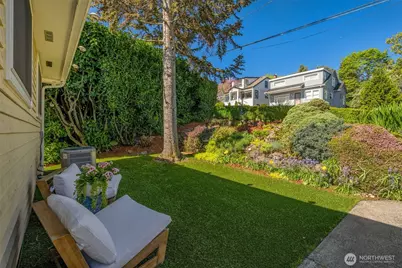 4014 32nd Avenue SW, Seattle, WA 98126 - Photo 5