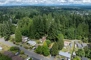 18816 89th Ave NE, Bothell, WA 98011 - Photo 27