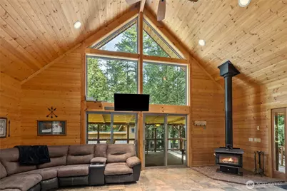 205 Makah Street, Center Island, WA 98221 - Photo 5