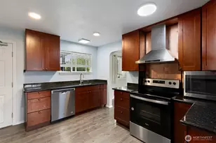 3309 Pine Rd, Bremerton, WA 98310 - Photo 11