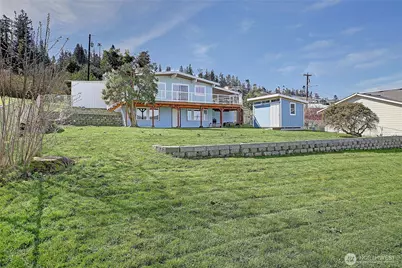 804 Sandstone Lane, Camano Island, WA 98282 - Photo 3