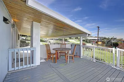 804 Sandstone Lane, Camano Island, WA 98282 - Photo 7