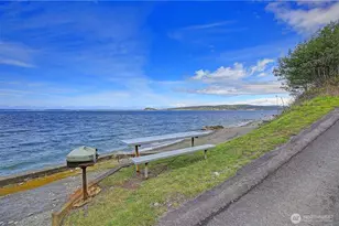 804 Sandstone Ln, Camano Island, WA 98282 - Photo 29