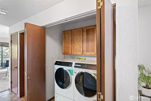 12840 SE 40th Ct, Bellevue, WA 98006 - Photo 15