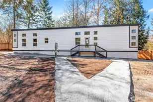 414 292nd St E, Roy, WA 98580 - Photo 1