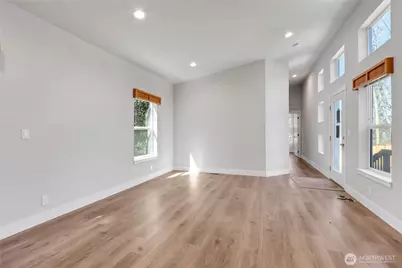 414 292nd Street E, Roy, WA 98580 - Photo 5
