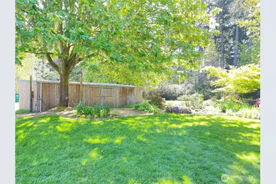 1352 14th Avenue, Fox Island, WA 98333 - Photo 11