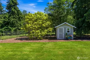 1352 14th Ave, Fox Island, WA 98333 - Photo 37