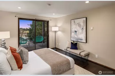 5220 21st Avenue NE #2, Seattle, WA 98105 - Photo 11