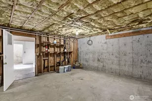 211 Maple St, Lynden, WA 98264 - Photo 35