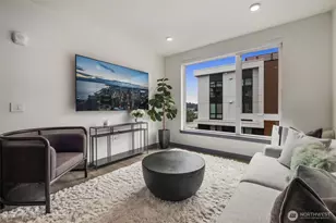 11903 NE 128th St, Kirkland, WA 98034 - Photo 1