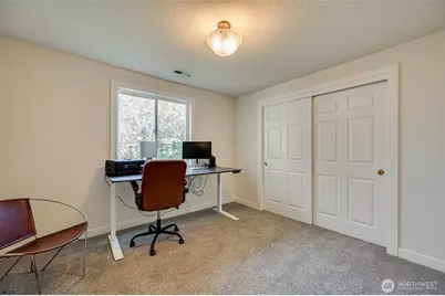 14711 NW 7th Place, Vancouver, WA 98685 - Photo 17