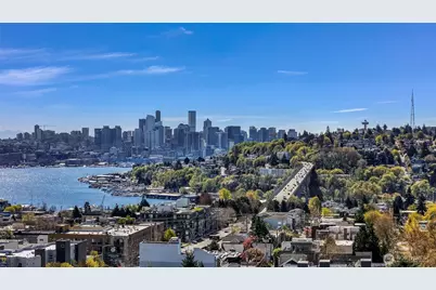 4218 Linden Avenue N, Seattle, WA 98103 - Photo 33